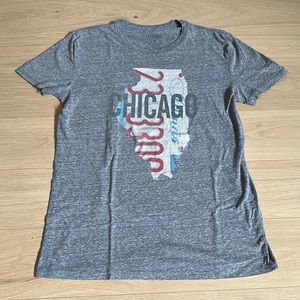 Leisure Lounge Chicago Shirt Size Medium